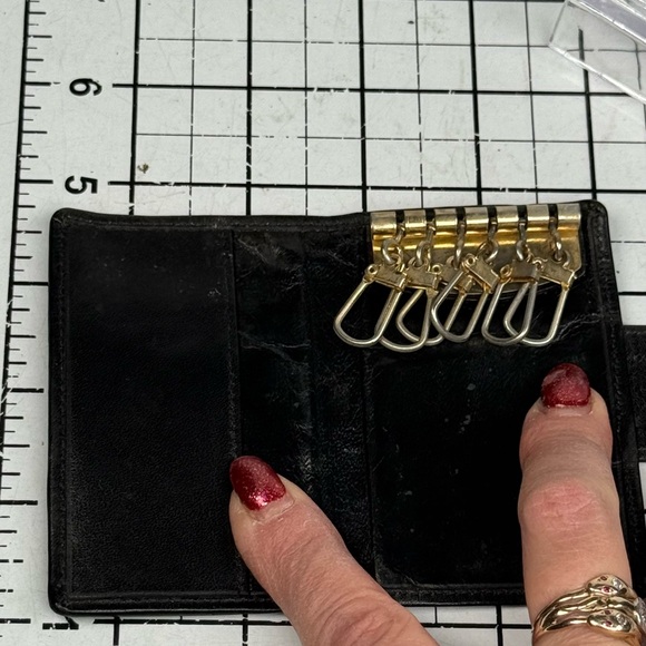 Burberry Black Leather Key holder Wallet. Gold logo - Picture 2 of 6